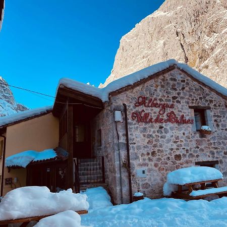 Albergue Villa De Bulnes Exteriér fotografie