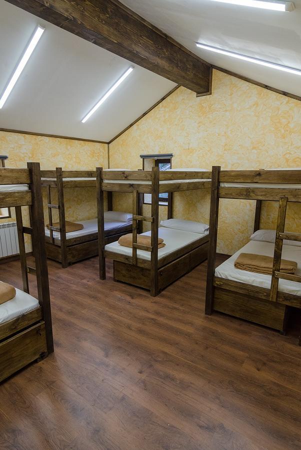 Albergue Villa De Bulnes Exteriér fotografie