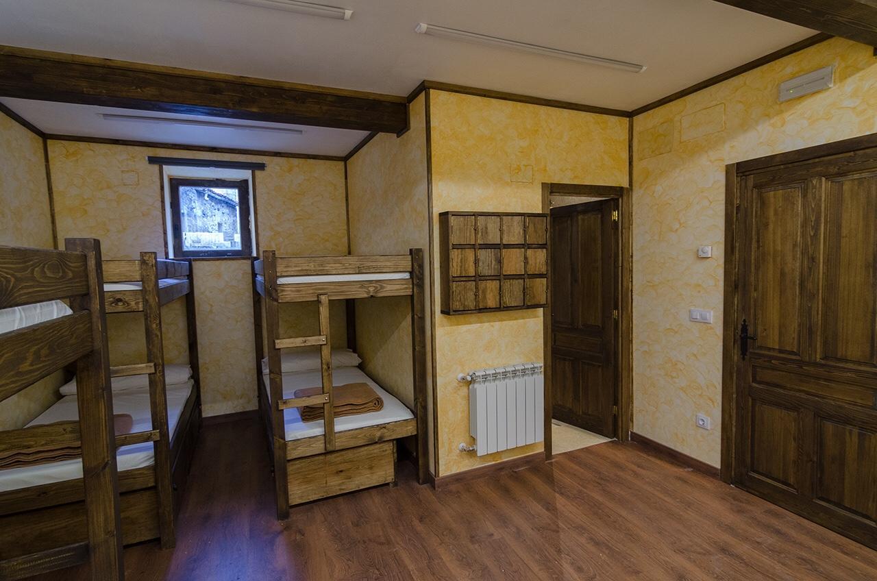 Albergue Villa De Bulnes Exteriér fotografie