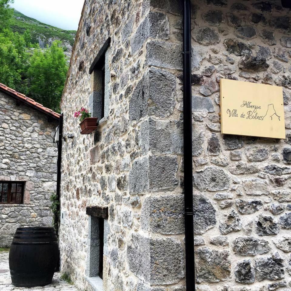 Albergue Villa De Bulnes Exteriér fotografie